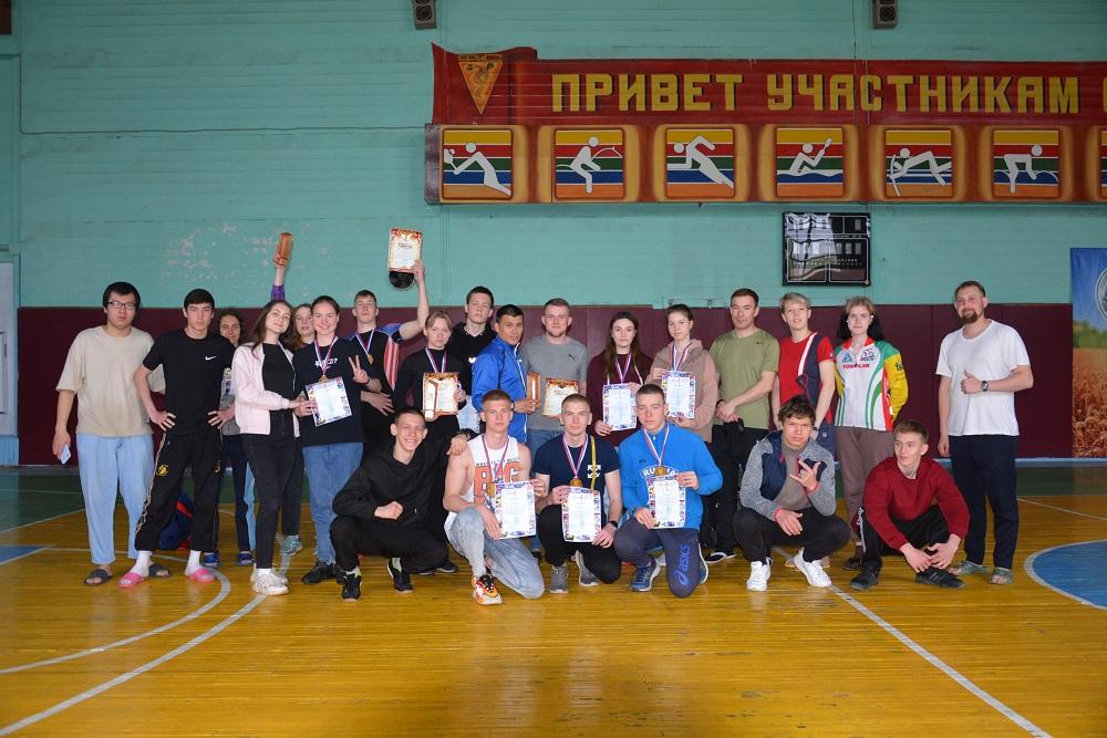  Студенты ПОО Тюменской области участники регионального конкурса «Готов к труду и обороне»